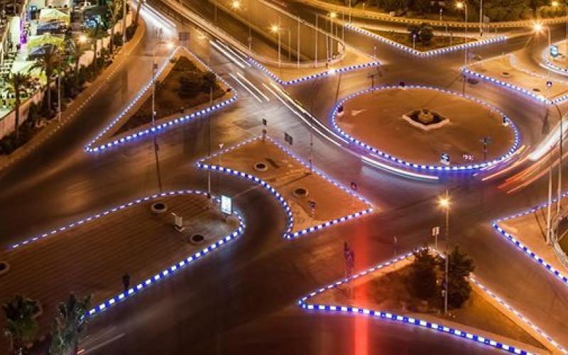 دراسة تحويل "الخامس" و"السادس" و"الواحة" لإشارات ضوئية