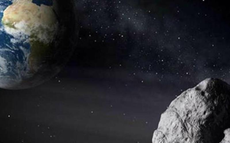 كويكب كبير يمر قرب الأرض