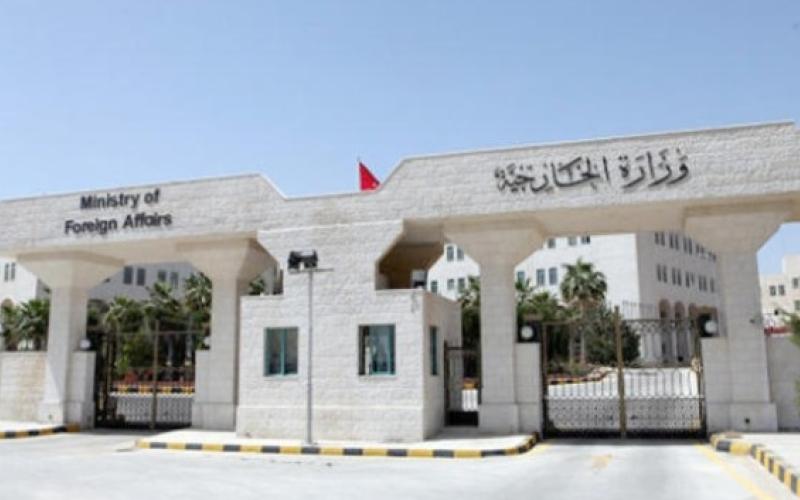 خطوات أولية لتحسين عمل القنصليات للمغتربين