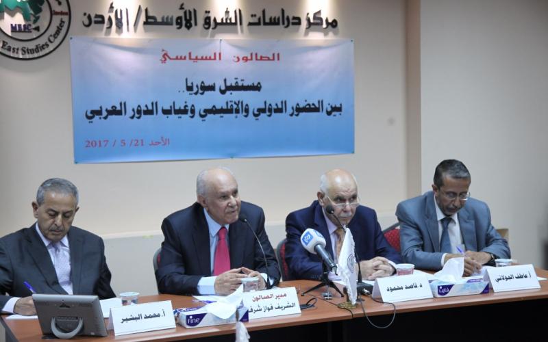 منتدون يؤكدون ضرورة بلورة حل عربي سياسي للأزمة السورية