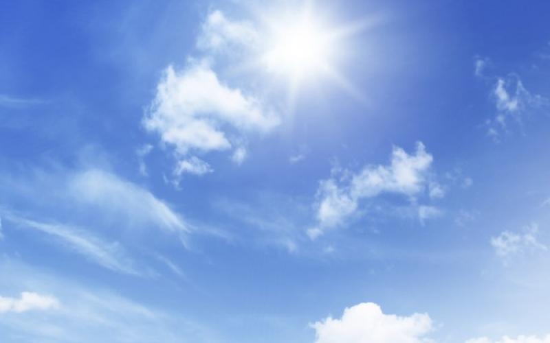 أجواء لطيفة نهارا ومائلة للبرودة مساء