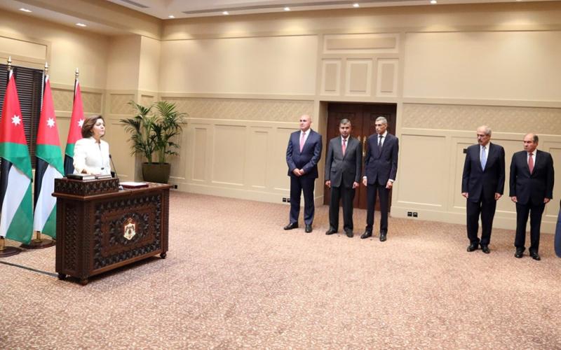 الطاقة والنقل والاستثمار في التعديل الحكومي "المحدود"