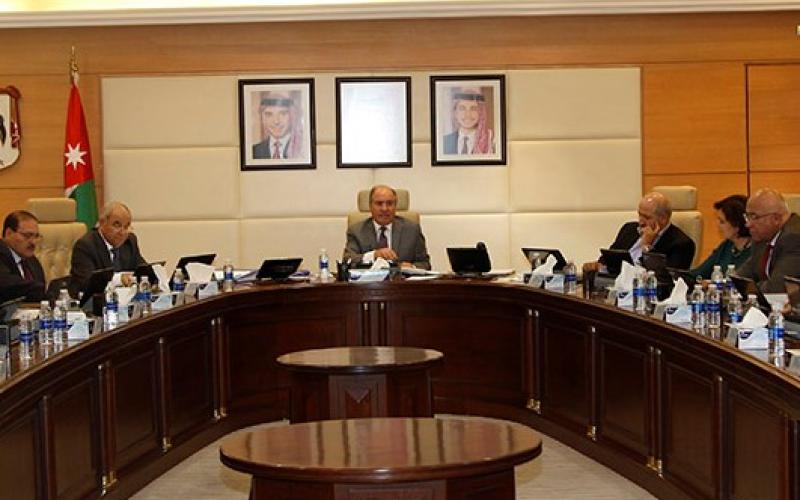 الحكومة تقر قانون تنظيم الموازنة