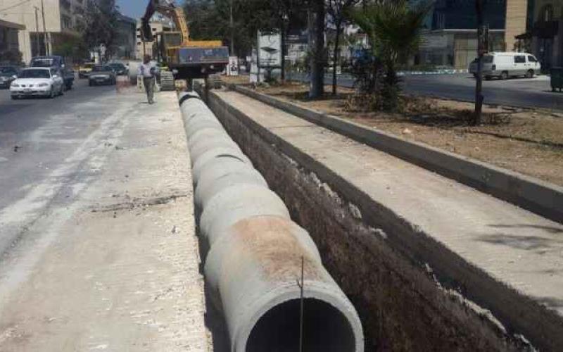 إغلاق شارع الأقصى لتنفيذ أعمال خط تصريف مياه