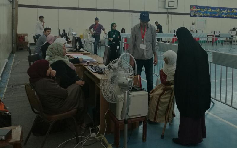 راصد: تأخير بفتح مراكز اقتراع.. وشكوى واحدة بشراء أصوات