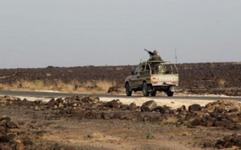 إصابة متسلليْن من الأراضي السورية وضبط مخدرات