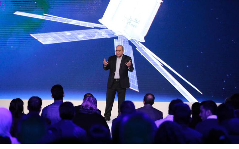 الهناندة يحاور الشباب في ملتقى "فكرتك" الشبابي