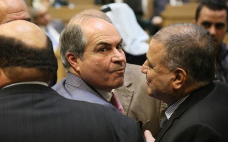 تفاهمات نيابية حكومية حول رفع اسعار الكهرباء والخبز