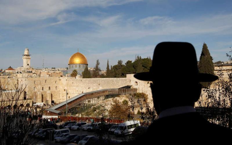 أيتام سياسيون في القدس