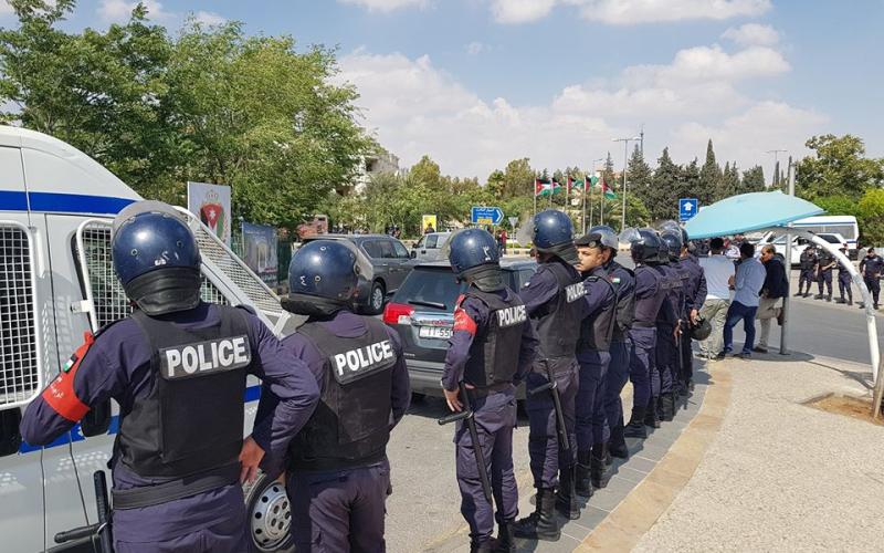 هل سيرتفع سقف الاحتجاجات وتتوسع؟