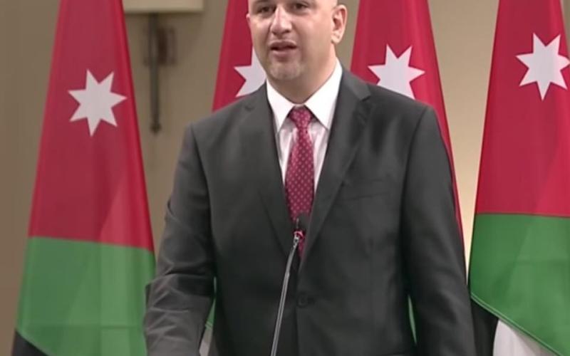 أصغر وزير في الحكومة: اليوم أنتقل من موقع الانتقاد إلى الفعل