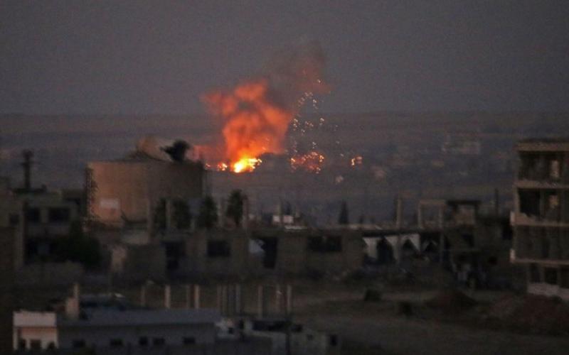 النظام يقصف ريف درعا وتأجيل إجلاء مقاتلي المعارضة