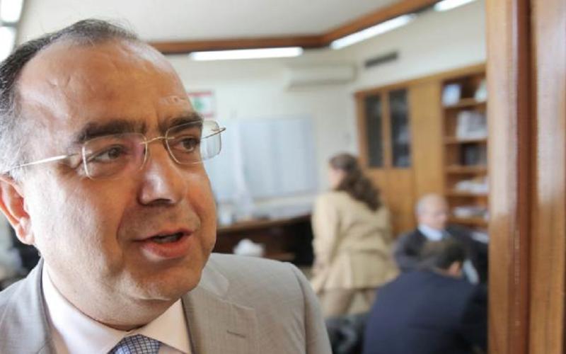 الشعوب المنافقه لاتنجوا من الغرق