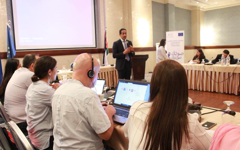 خبراء يطالبون بتعديل مسودة نظام رخص البث لضمان العدالة