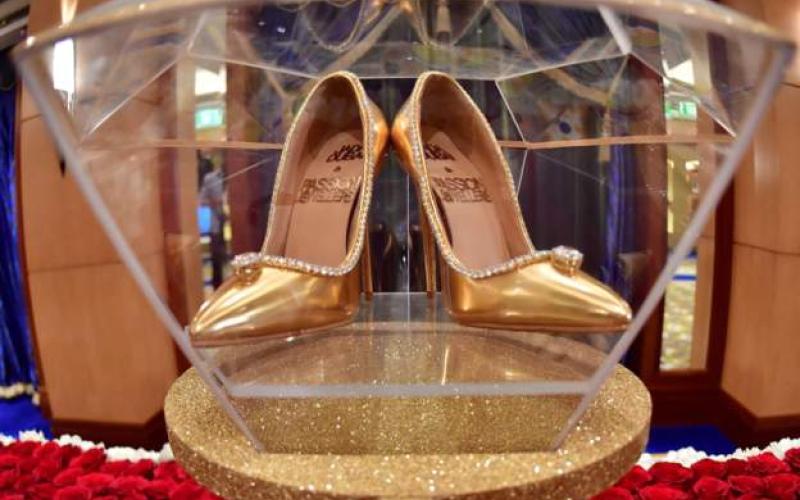 دبي تعرض أغلى حذاء في العالم والثمن 17 مليون دولار