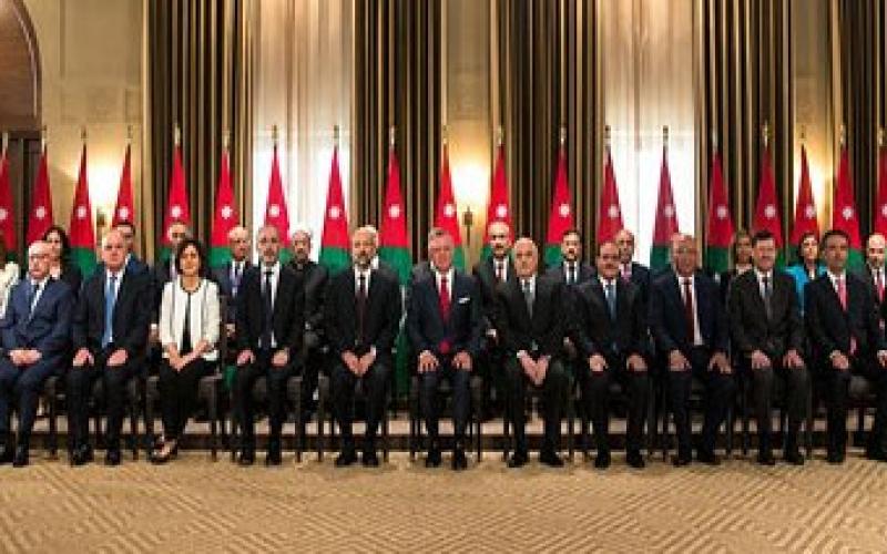 الوزارء يقدمون استقالاتهم تمهيدا للتعديل الحكومي