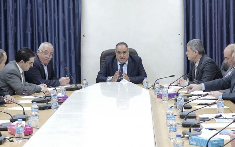 "العمل النيابية" تطالب بنقل العاملين في "الأجنحة الملكية"