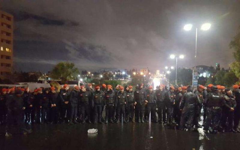 الحكومة: نحترم حق الاحتجاج ونرفض مخالفة القانون