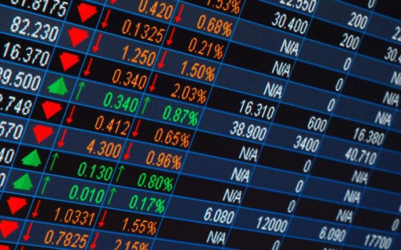 «الضريبة» توضح الإشاعات حول المعالجة الضريبية من عوائد الاستثمار