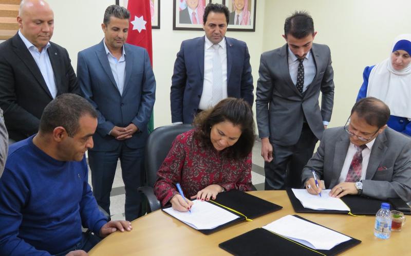 زواتي توقع اتفاقيات تعزيز كفاءة الطاقة في 4 فنادق بالبترا بدعم من صندوق الطاقة المتجددة ‎