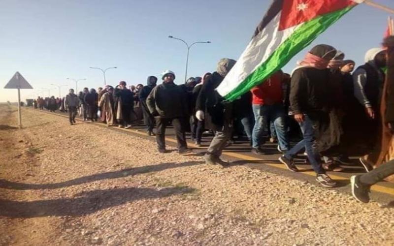 اقتصاديون: محاولة حكومية لشراء الوقت بالتعامل مع البطالة