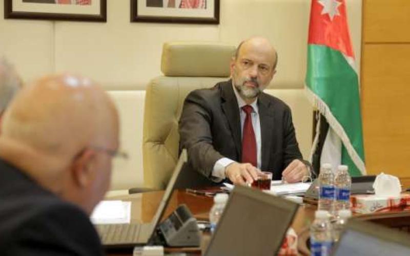 تعميم حول تعيينات العقود وشراء الخدمات