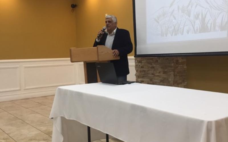 داود كُتّاب يحاضر عن باب الرحمة في مركز الجالية الفلسطينية بنيو جرزي