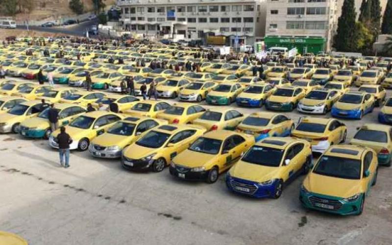 النقل البري : ترخيص تطبيقات النقل الذكية مسموح حصرا للتاكسي الأصفر