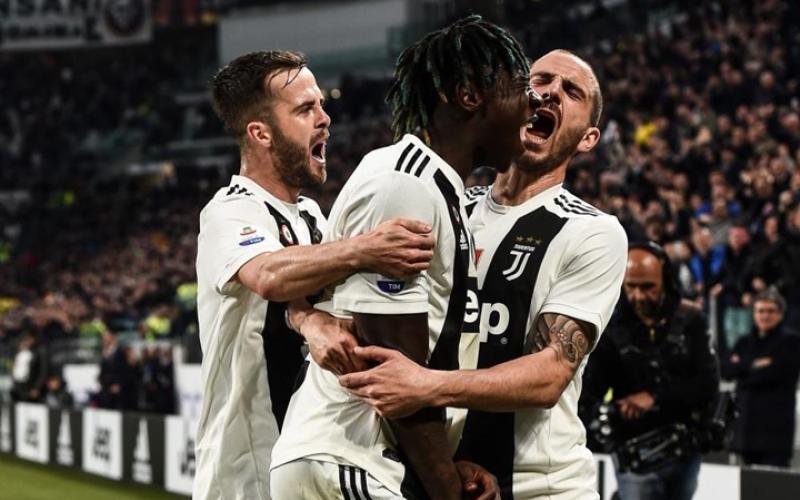 يوفنتوس يهزم ميلان ويؤكد سيطرته على الدوري الإيطالي