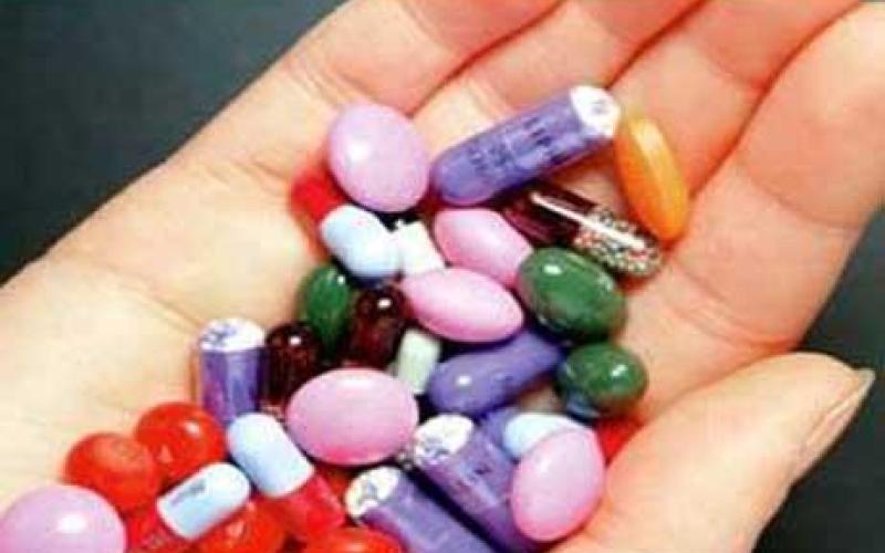المال دافعا لتعريض أجسادهم للدراسات الدوائية