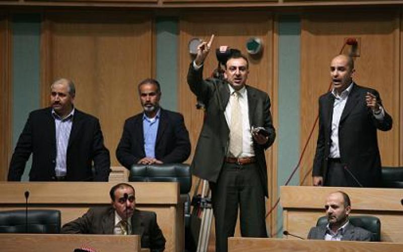 فيديو النائب العبادي: ضغوط دولية لفرض النواب ضريبة على الزراعة