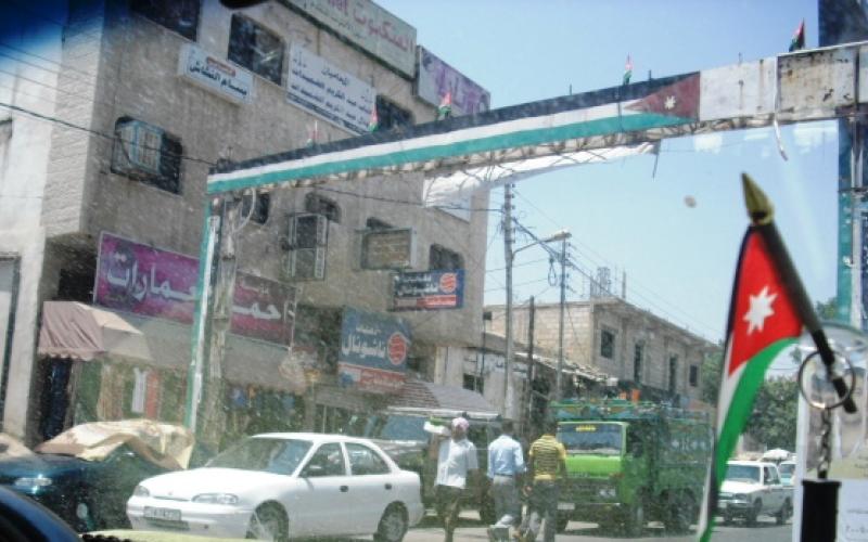 أهالي دير علا يطلبون الرقابة على أداء البلدية