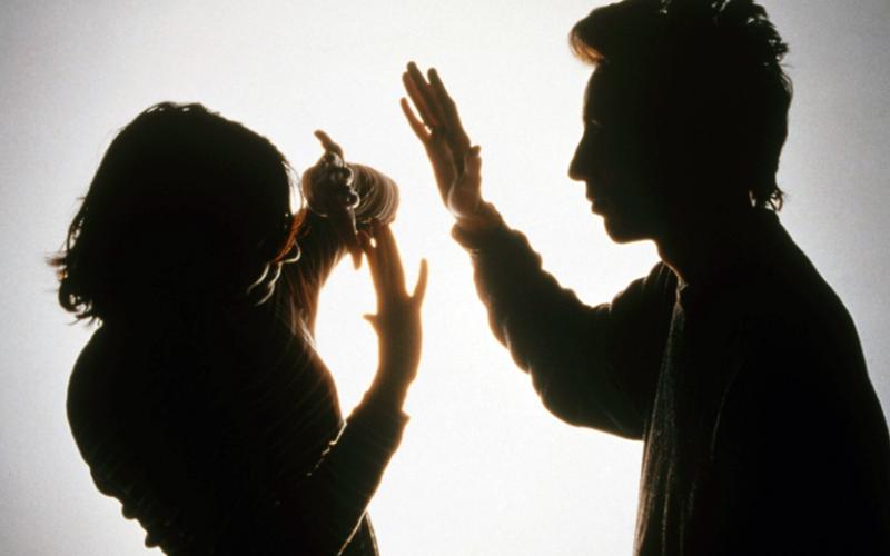 دراسة كشفت أن النساء اللواتي يعشن في مخيمات اللاجئين الأكثر تعرضاً للعنف