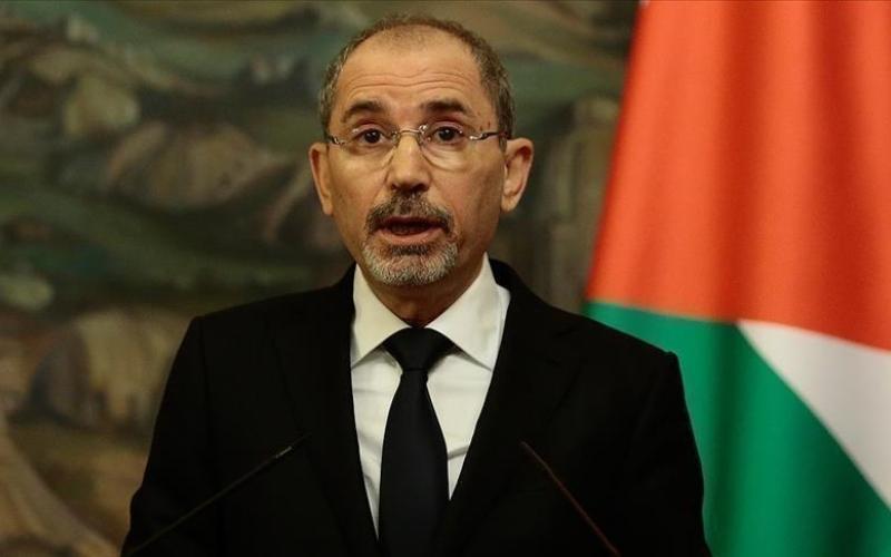 وزير الخارجية