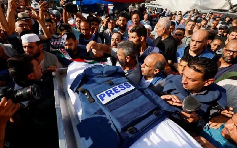 تشيع صحفي في غزة