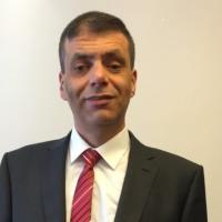 د. مهند العزة